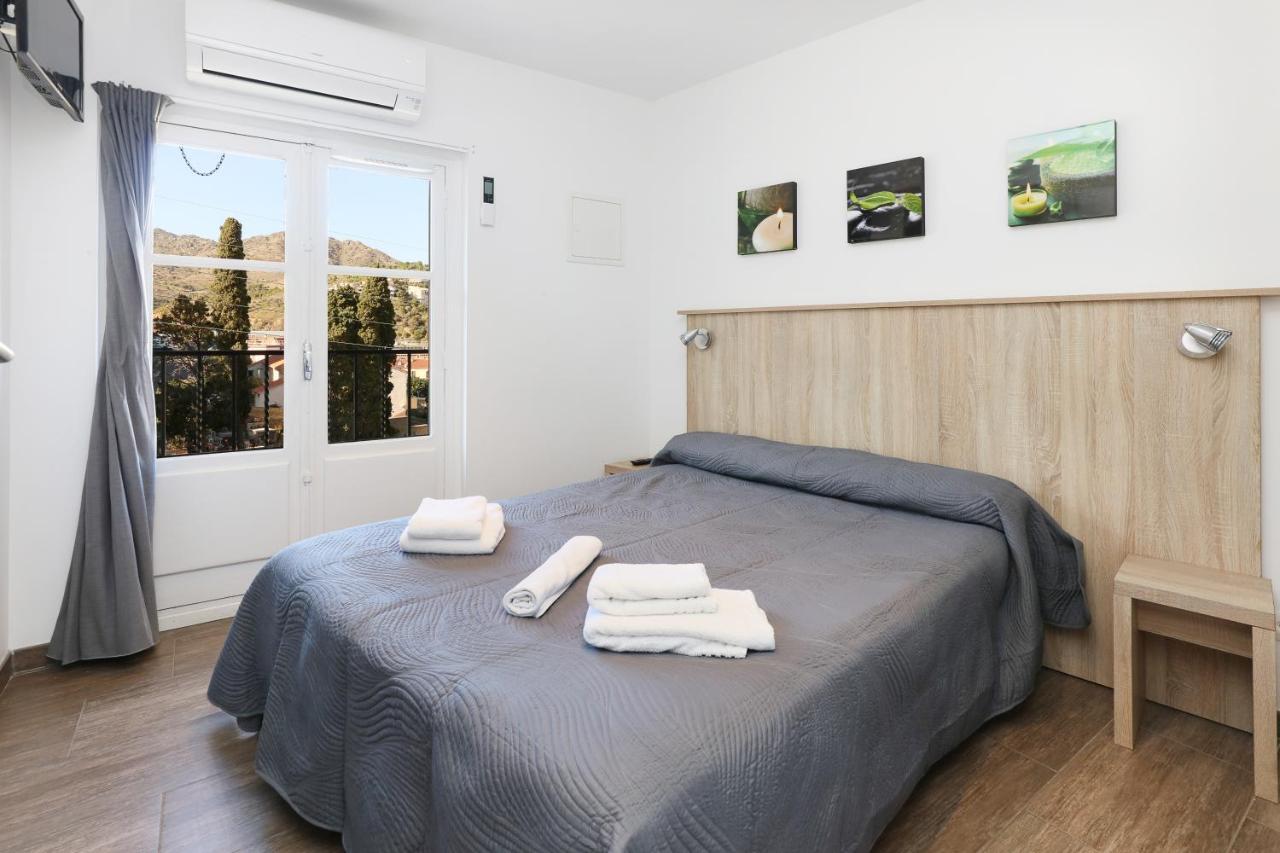 Hotel Arago Cerbere Bagian luar foto