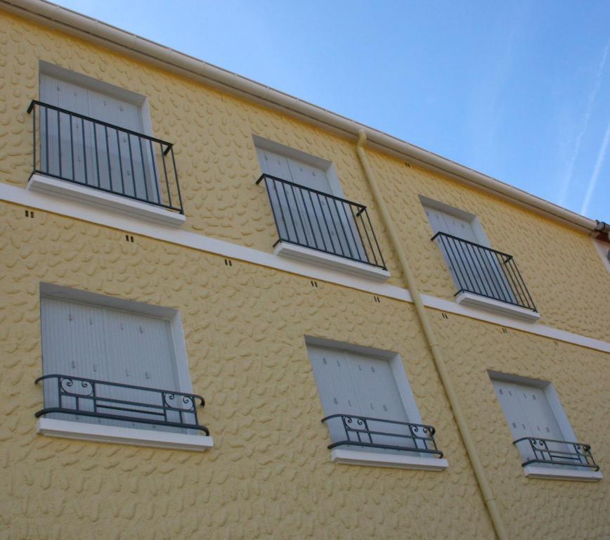 Hotel Arago Cerbere Bagian luar foto